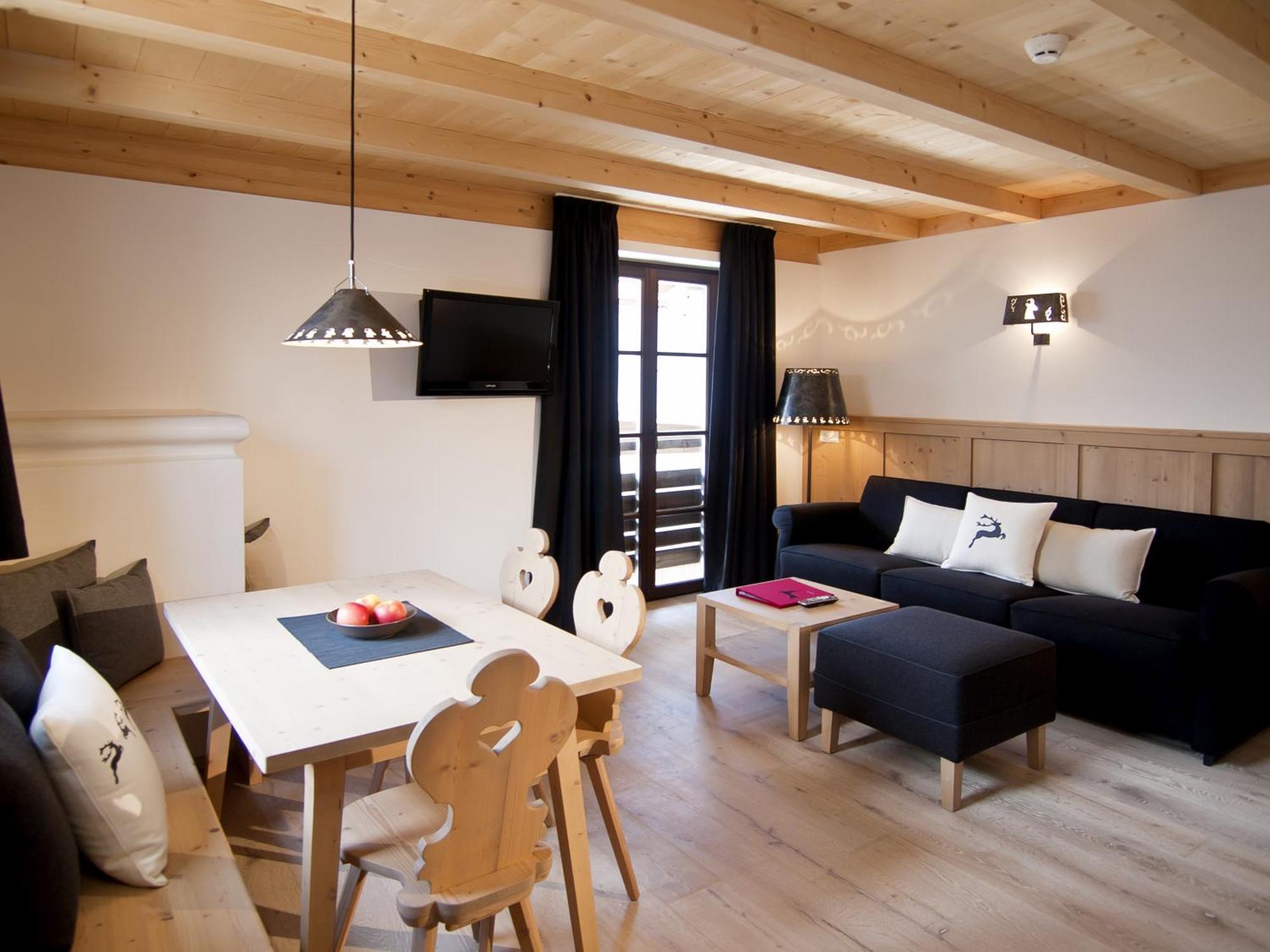Zin Senfter Residence San Candido Room photo